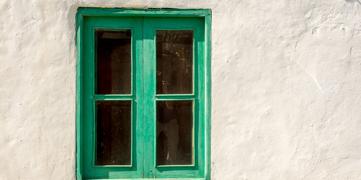 uPVC Spray Painting Guide: Windows, Doors and Frames in Yorkshire | ColourHaus Yorkshire